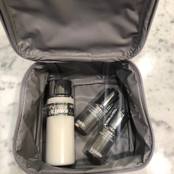 [SOLD] La Prairie 4 piece set - Picture 2 of 7